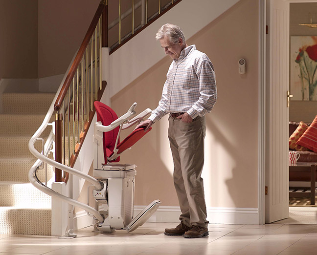 folding the seat of a stair lift