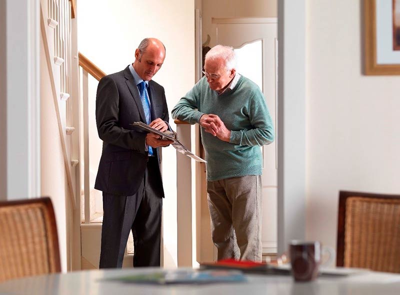 A home visit from a Stannah mobility consultant for advice you can trust